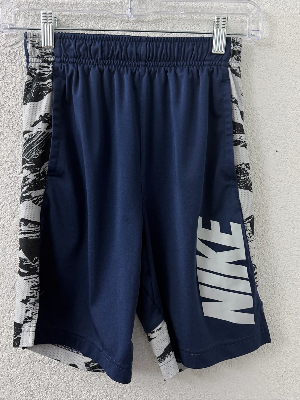 Nike Boys' Dri-FIT Elite Basketball Shorts - Navy - Size Medium